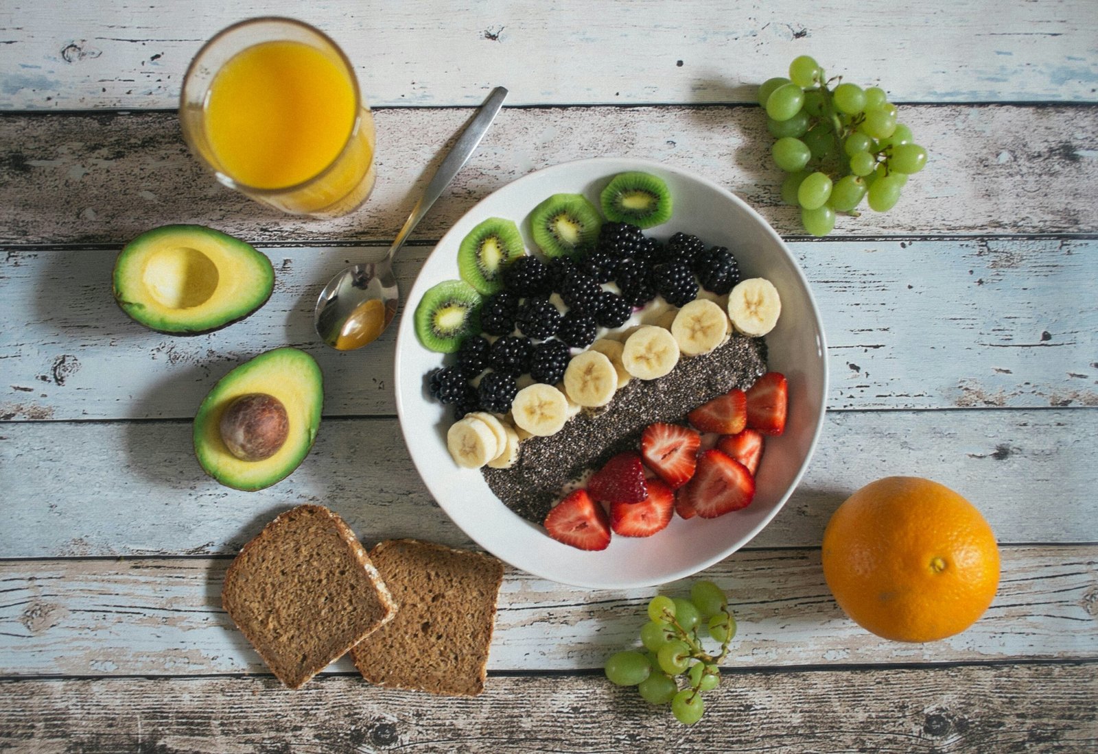 Embracing a Healthy Lifestyle: Nutrition and Weight Loss for Americans